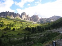 Verso il passo Gardena.JPG