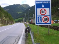 02-Austria.jpg